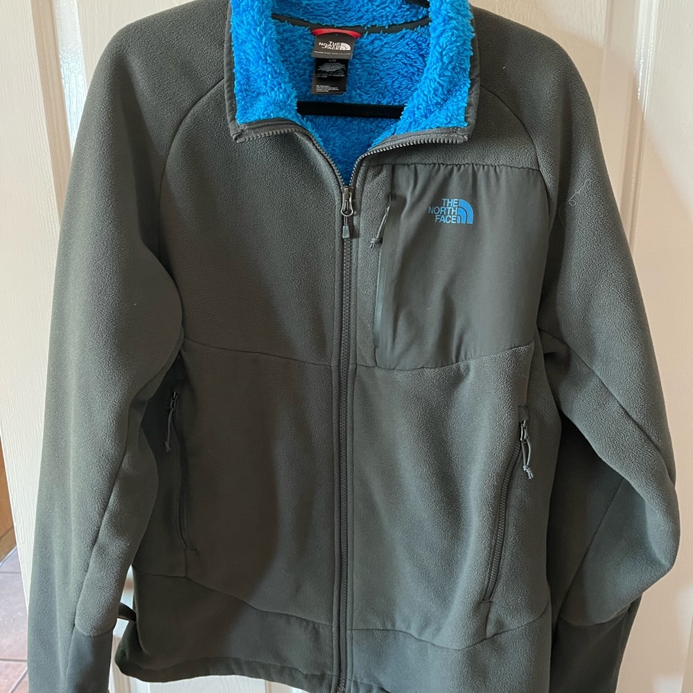 The North Face coat men's size large blue/gray